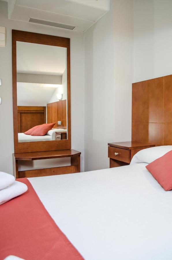 Hotel Jaques Jaca Eksteriør bilde